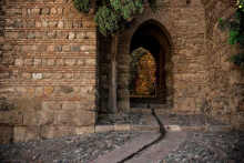 Entrance to Hall of Granada Gate House